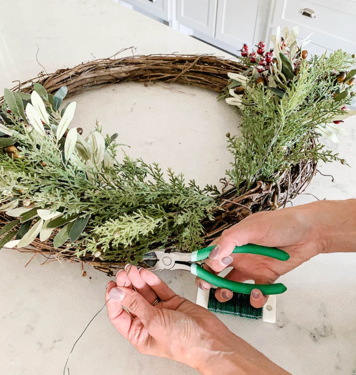Grapevine Wreath Workshop Dec 3 5:30-7:30